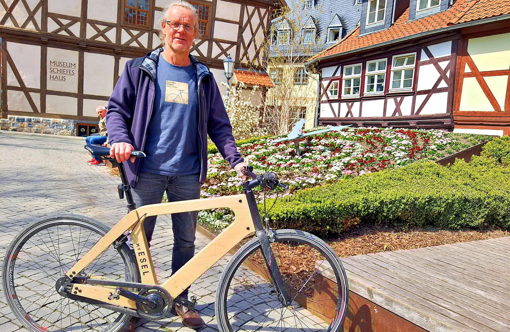 Der Umwelt zuliebe: Jörg Berthold fährt jeden Tag mit seinem Fahrrad von Ilsenburg nach Wernigerode zur Arbeit.