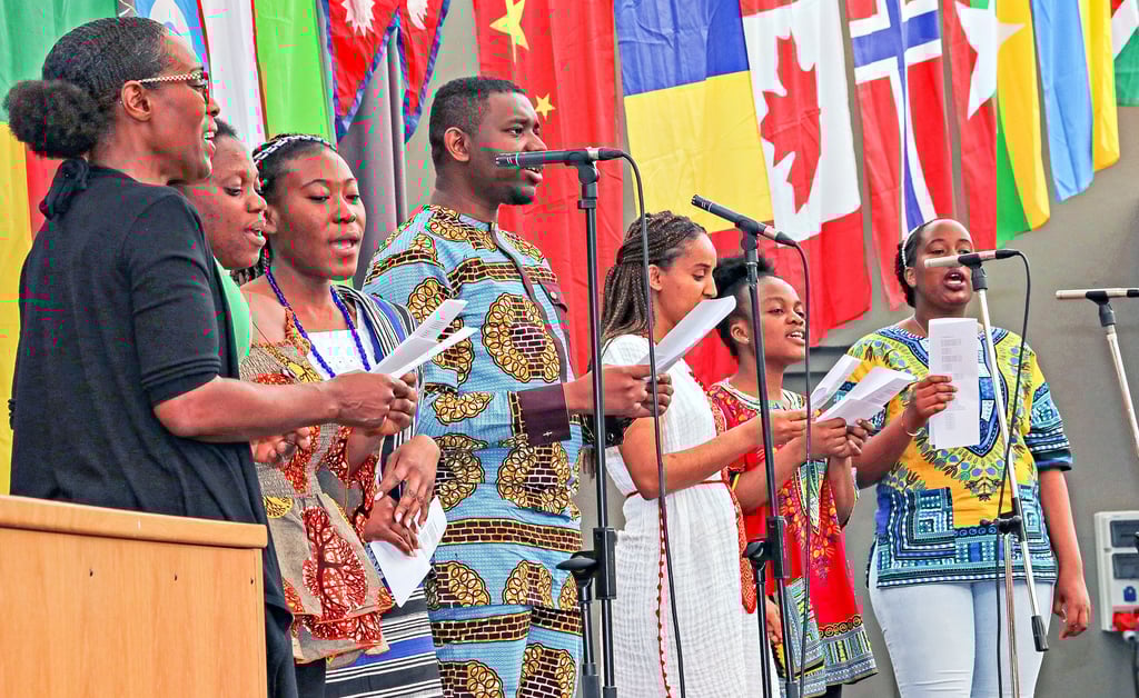 Der Internationale Chor von Friedensau bewies am Sonntag, wie gut es klingt, wenn verschiedene Nationalitäten gemeinsam singen.