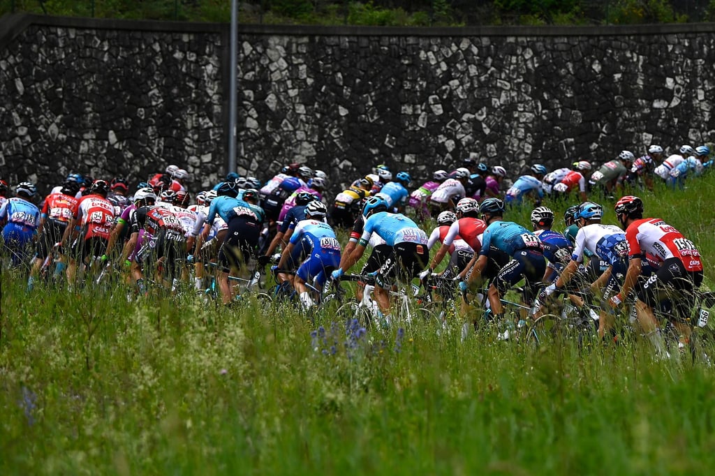 Für die Fahrer der Giro d’Italia ging es 202,00 Kilometer von Salò nach Aprica.