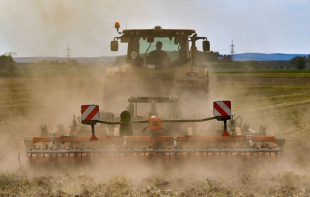 Klimawandel und die Energiepreisexplosion machen der hiesigen Landwirtschaft zu schaffen.