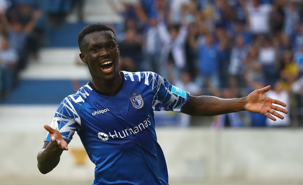 Sirlord Conteh jubelt.