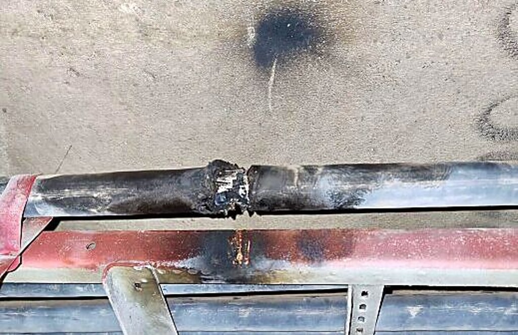 Das angeschnittene 10.000-Volt-Hauptkabel.