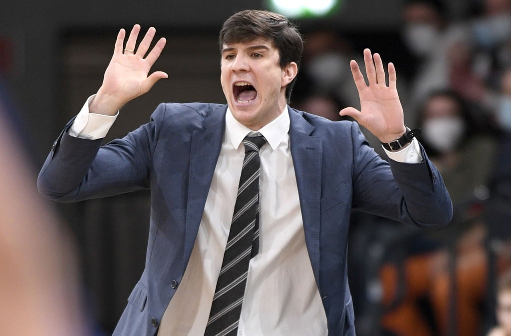 Basketball-Trainer Pedro Calles hat einen Dreijahresvertrag bei den EWE Baskets Oldenburg unterschrieben.