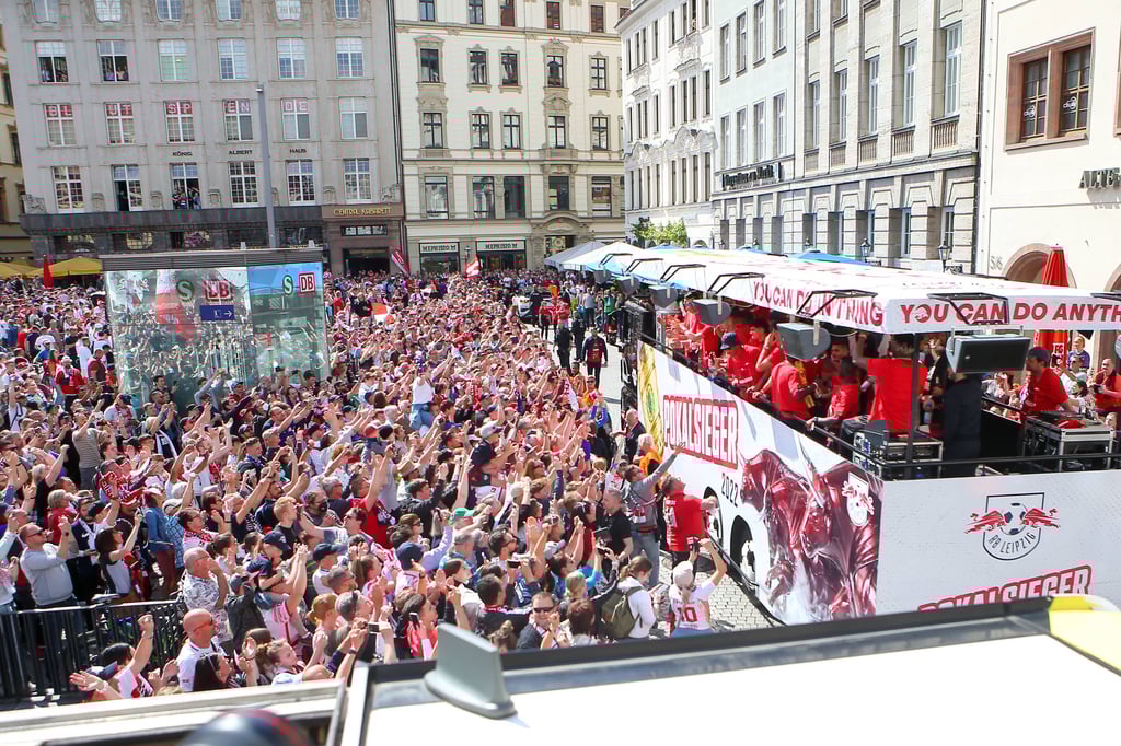 Kann sich Umzüge wie diesen weiter leisten: RB Leipzig