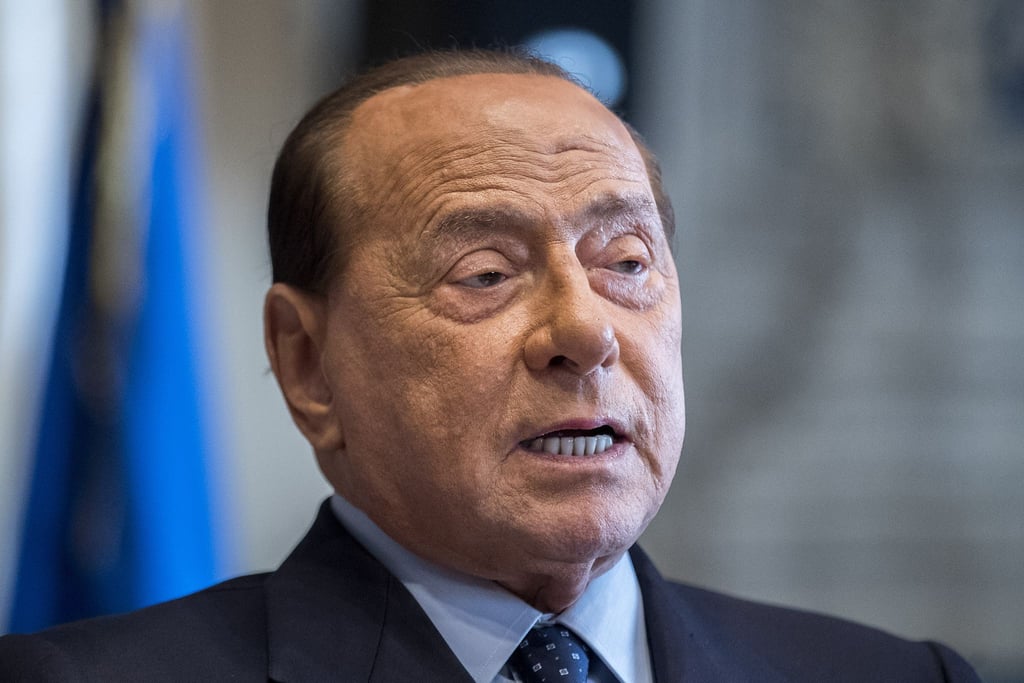 Silvio Berlusconi feiert den Aufstieg seines Vereins AC Monza in die Serie A.