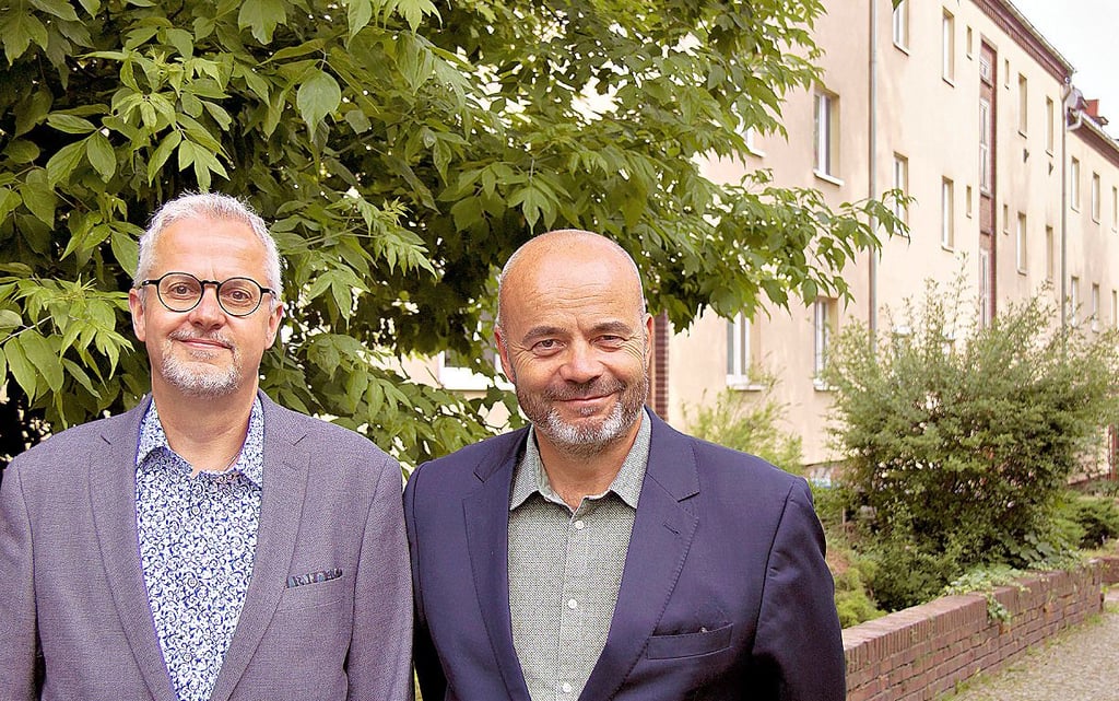 Sehen Potential in Trotha: Matthias Kirchner und Henry Thom (von links), Kaufmännischer und Technischer Vorstand der Genossenschaft.
