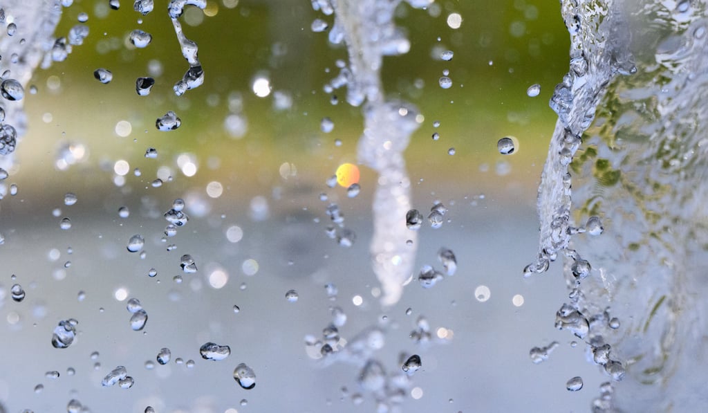 Symbolfoto - Ein Tankwagen soll die Trinkwasserversorgung im Notfall sichern.