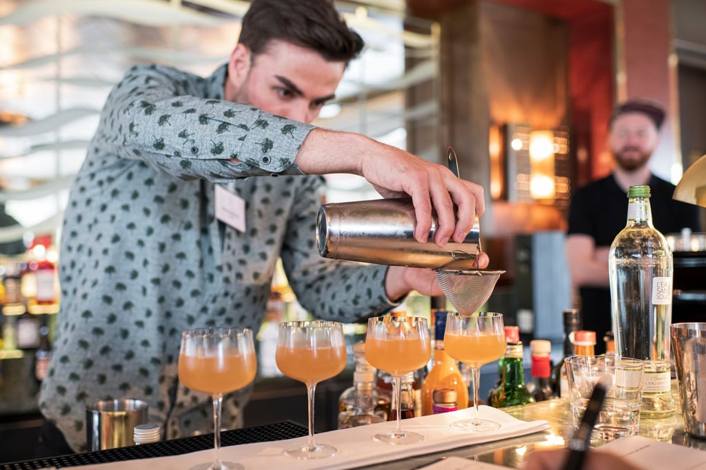 Maurice Wächter aus der Bar “Spirit of India„ in Bad Salzuflen mixte den besten Drink.