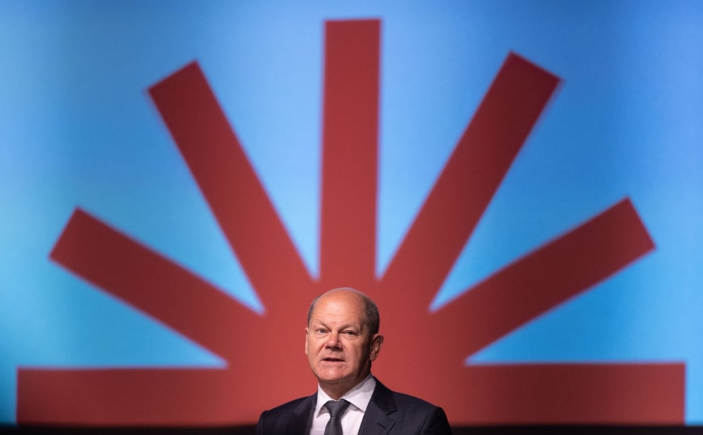 Bundeskanzler Olaf Scholz erhält für seine Rede beim Katholikentag in Stuttgart Gegenwind von Klimaaktivisten.