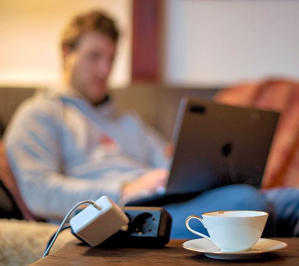 Homeoffice ist beliebt, weil es flexible Arbeitsbedingungen bietet.