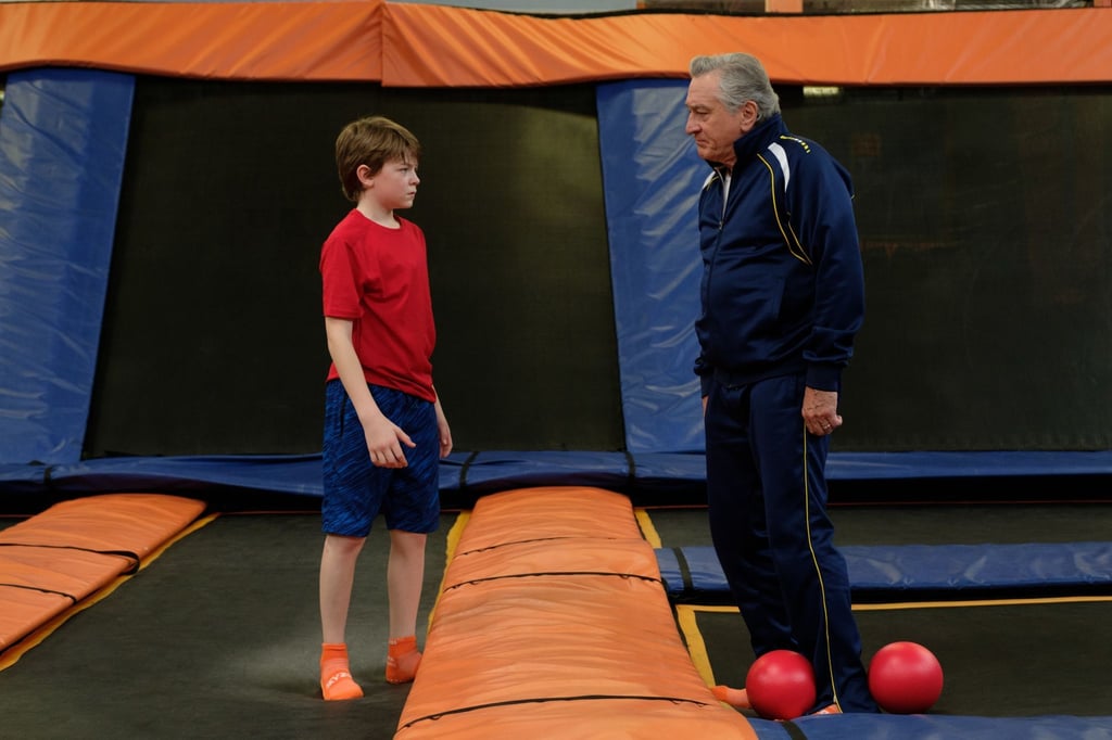 Die Auseinandersetzung zwischen Grandpa Ed (Robert De Niro) und seinem Enkel Peter (Oakes Fegley) geht in eine neue, sportliche Runde.
