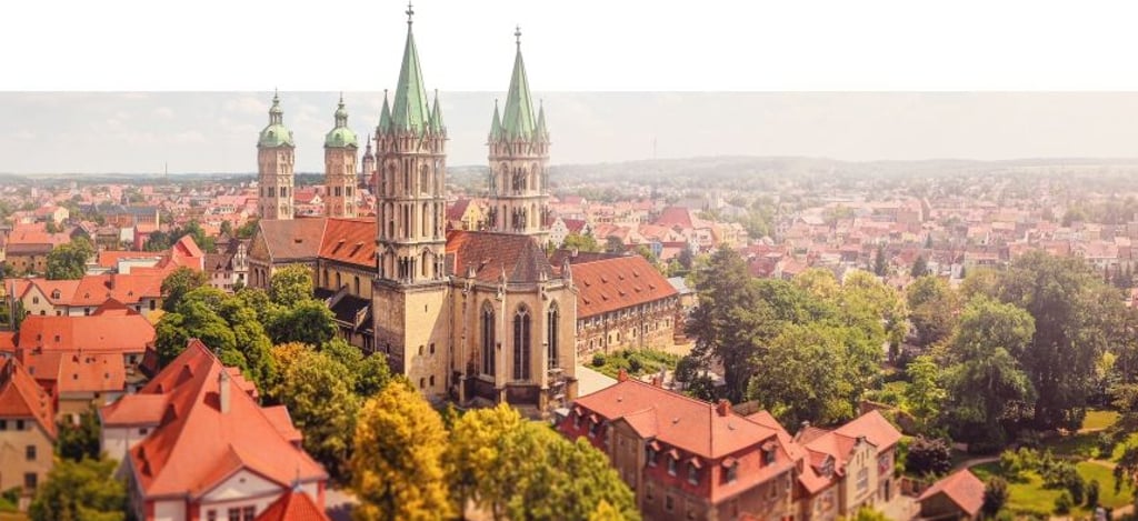 Der Naumburger Dom ganz im Süden Sachsen-Anhalts gehört seit 2018 zum Unesco-Welterbe. Rund um den Welterbetag werden am Pfingstwochenende mehrere Sonderführungen angeboten.