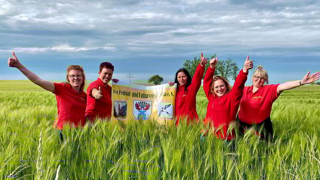 Beim neuen Vorstand des Heimat- und Kulturvereins Sylda, bestehend aus (v.l.n.r.) Mandy Weimann, Franziska Daditsch, Sabine Wolff, Anne Spengler und Sabrina Grimke, laufen die Vorbereitungen für Pfingsten auf Hochtouren.  