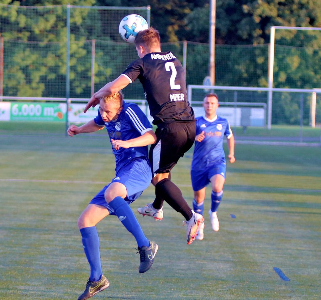 In den letzten Duellen zwischen dem VfB (blau) und Ammendorf war meist der BSV obenauf.