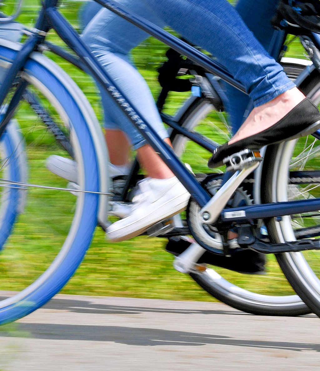 In Meisdorf mündet der R 1 aus Richtung Opperode in einem starken Gefälle auf eine Straße. Radfahrer sollen dort deswegen besser geschützt werden.