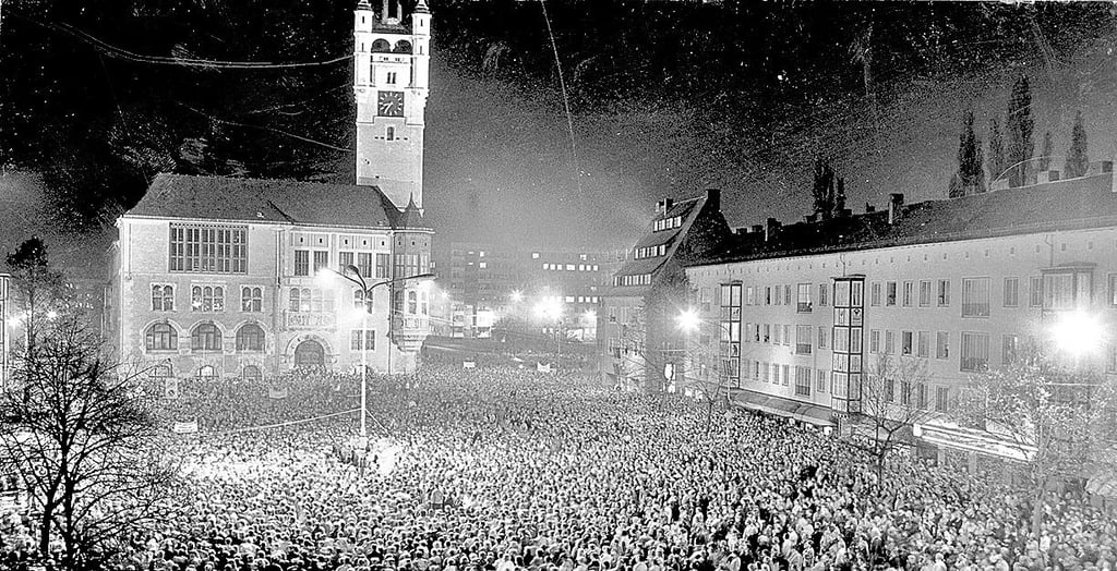 Auch in Dessau gingen 1989 Tausende DDR-Bürger auf die Straße. Kurz danach war Deutschland wiedervereinigt.