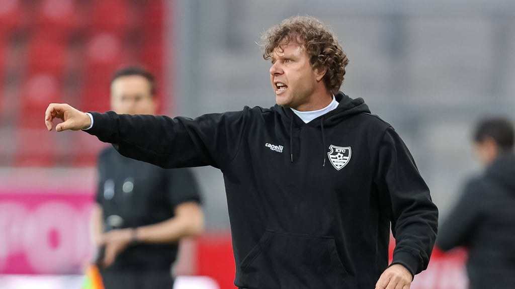 Stefan Krämer, hier als Coach des KFC Uerdingen 2021, übernimmt den SV Meppen zur neuen Saison.