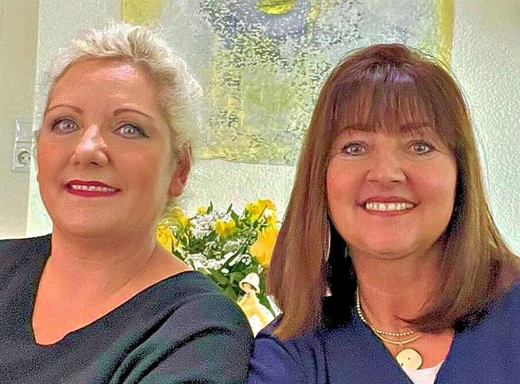 Katrin Velde (li.) und ihre Schwester Dana Hirsekorn verabschieden sich gemeinsam von ihren Kunden: am 10. Juni mit einer großen Modenschau.