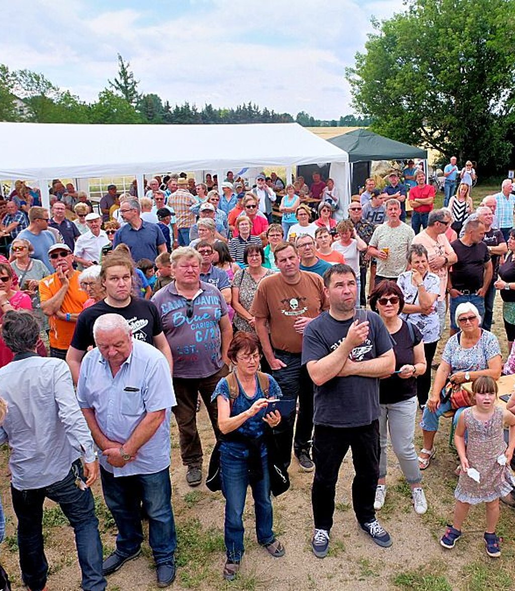 Das Fest am Pfingsmontag lockt scharenweise Besucher an.