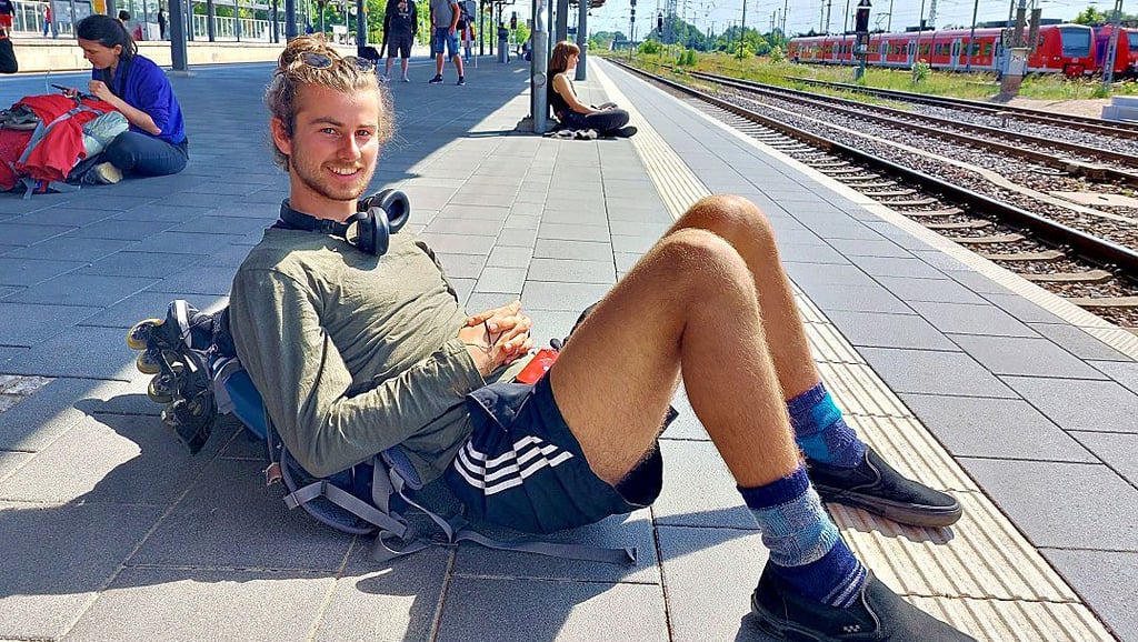Julian Zielke strandete am Sonnabend in Stendal und machte aus der Not eine Tugend.
