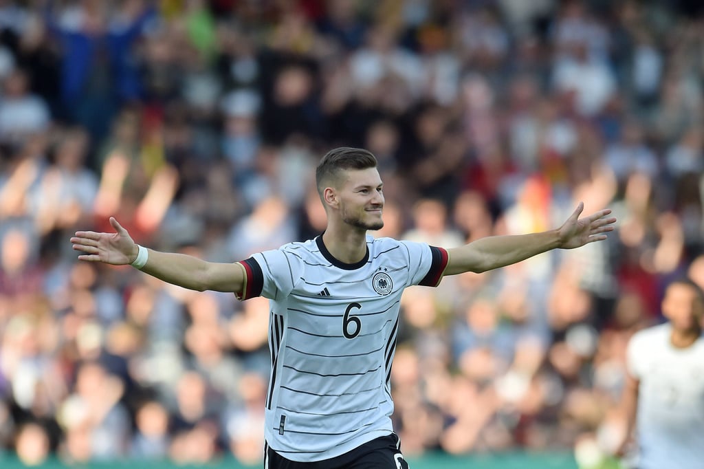 Tom Krauß nach seinem Tor zum 3:0 mit der deutschen U21 gegen Ungarn.