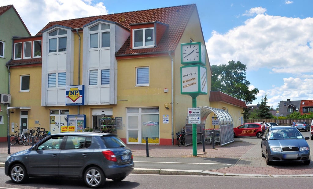 Bislang befindet sich der Lebensmittelmarkt für Nordwest im Holzweg in Magdeburg. Ob nebenan im Boquet-Graseweg ein moderner Ersatz entsteht, steht in den Sternen.