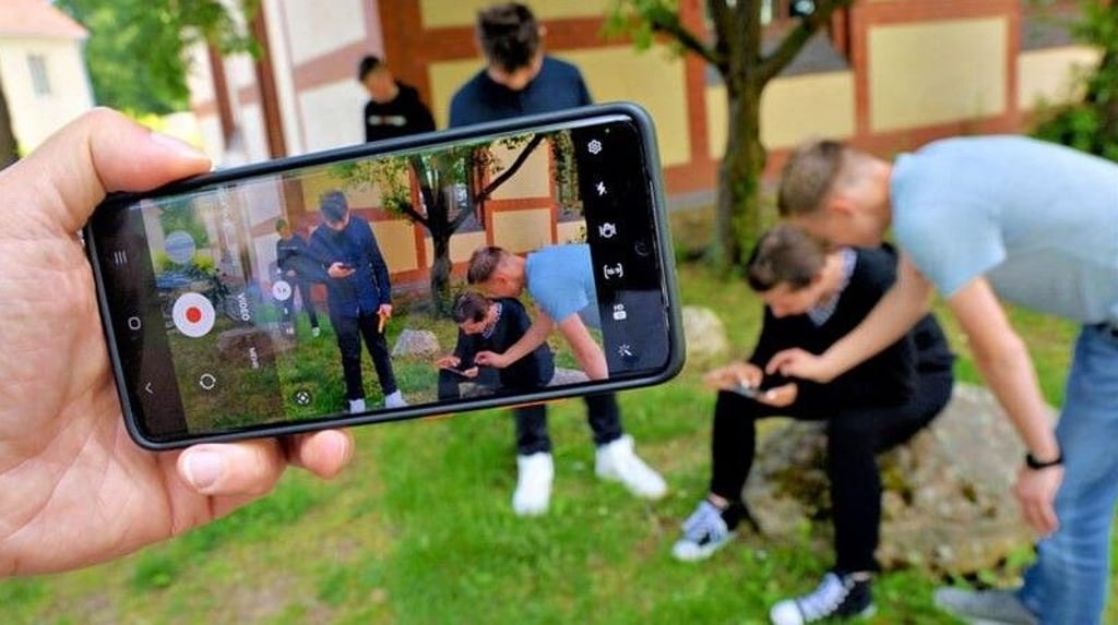 Im digitalen Zeitalter kann der Workshop „Filmmaking“ ohne große Kameratechnik in Eigenregie arbeiten.