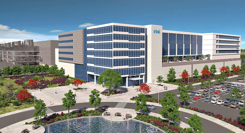 Schon im kommenden Jahr sollen die Intel-Fabriken gebaut werden, Produktionsstart könnte sogar schon 2026 sein. Doch wie profitiert der Landkreis Börde auch finanziell von der Großansiedlung?