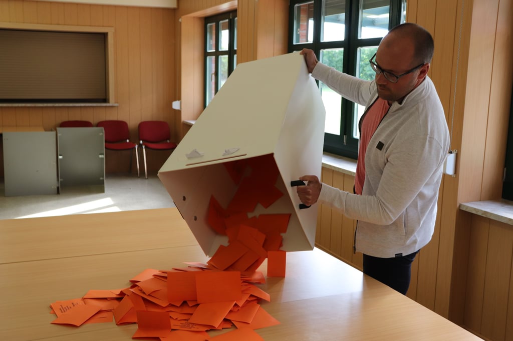 Die Wahlurne wird in Barnstädt am Sonntag ein weiteres Mal ausgekippt.