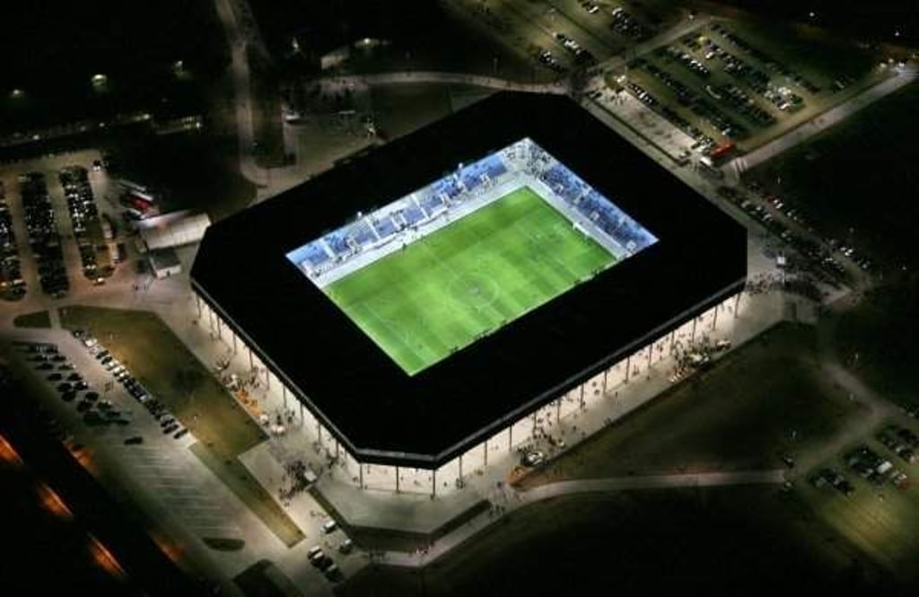 Vor und hinter der MDCC-Arena, Heimstätte des 1. FC Magdeburg, entstehen neue Anlagen für Spitzensport und Nachwuchs auch anderer Diszplinen.