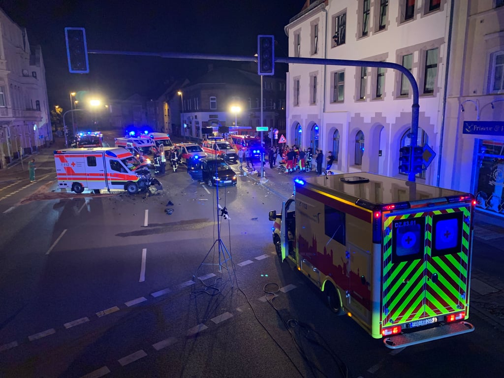 Die Kreuzung Rathenaustraße und Bismarckstraße in Bitterfeld war voll gesperrt.