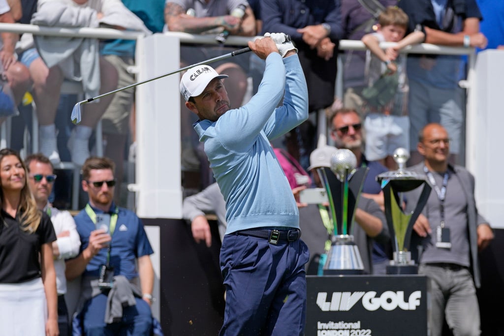 Charl Schwartzel kam beim ersten Turnier der neuen Tour in London mit 203 Schlägen zum Turniersieg.