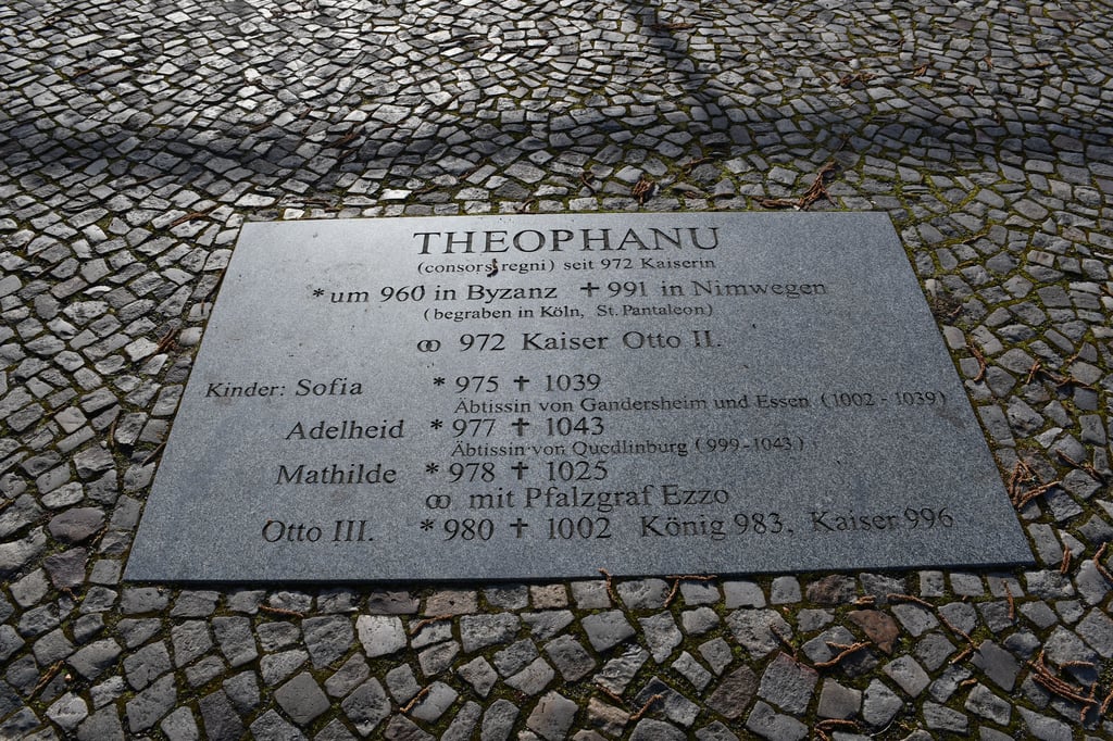 Am Frauenort in der Magdeburger Innenstadt wird an Ottoninnen wie Theophanu erinnert.