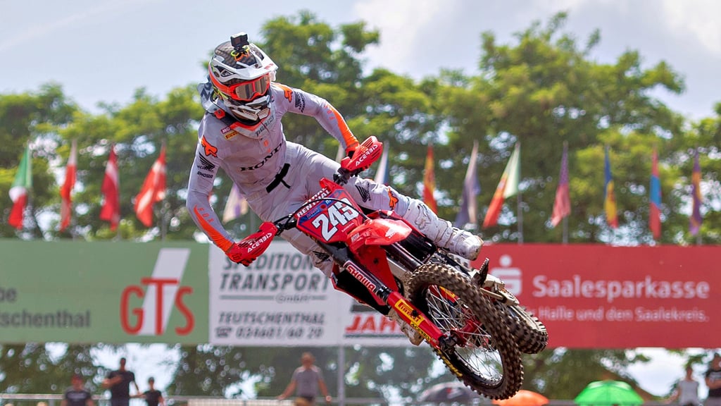 Tim Gajser begeisterte in Teutschenthal mit sein spekakulären Flug- und Fahrkünsten. 