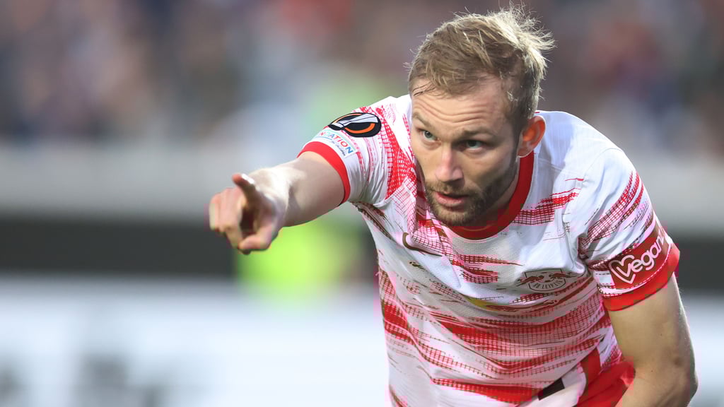 Konrad Laimer gibt im&nbsp; Mittelfeld von RB Leipzig den Takt vor.