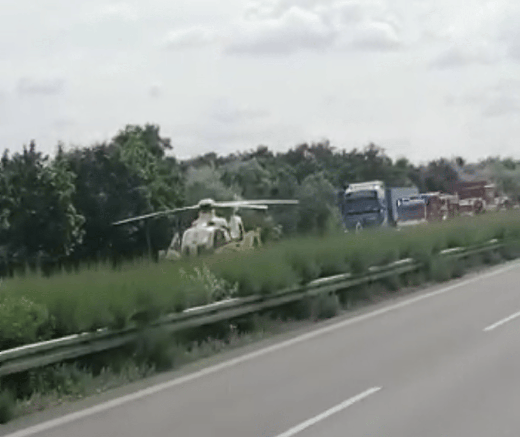 Nach einen Lkw-Unfall auf der A14 am Schkeuditzer Kreuz kommt es am Dienstag zu Behinderungen in Richtung Halle.