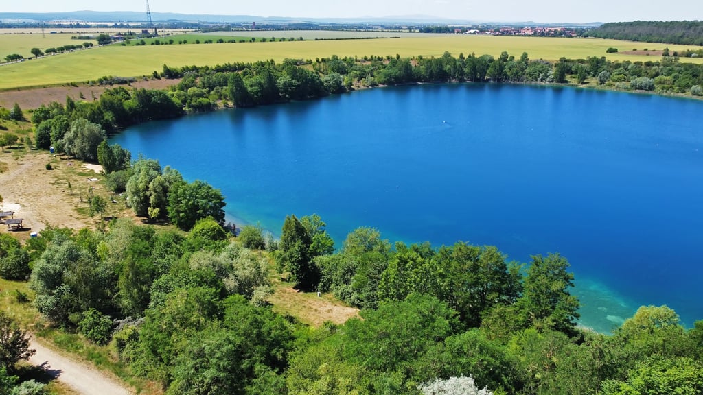 Im Froser See darf nun doch gebadet werden. Das war bis vor kurzem nicht klar.