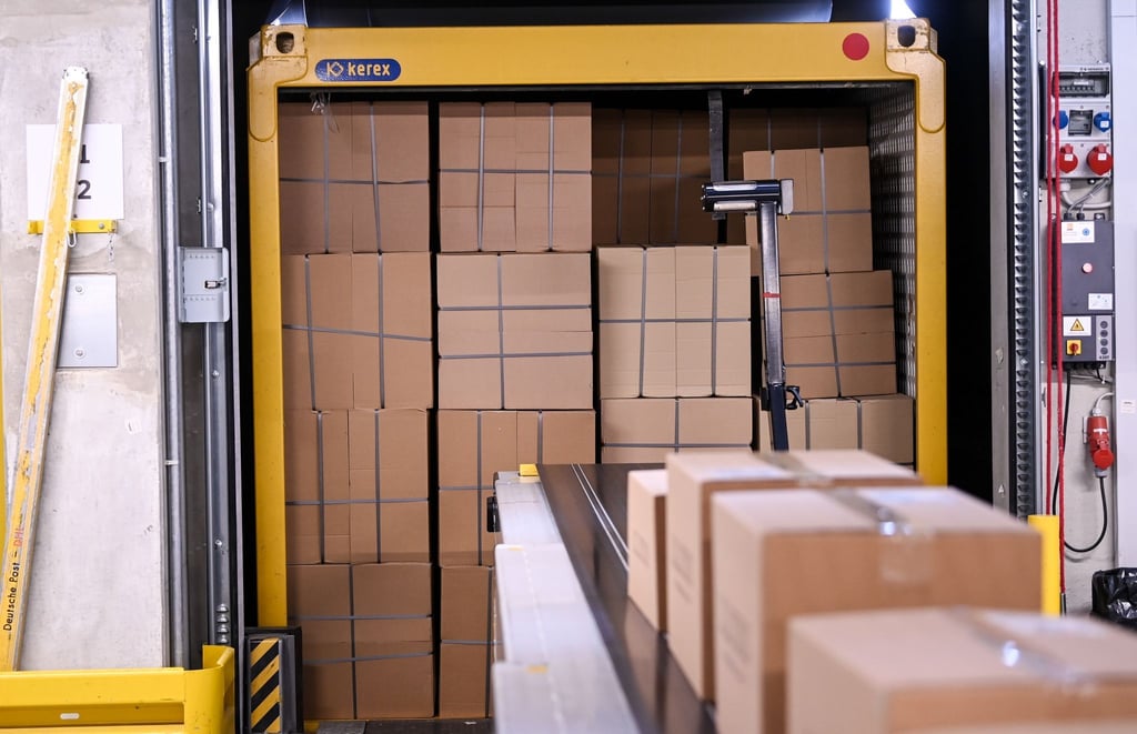 Noch hält der Paketboom in Deutschland an. Doch Händler rechnen nach den ersten beiden Corona-Jahren mit einer Rückkehr zur Normalität.