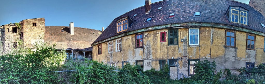 Die Mansfelder Straße 59 überlebte nur, weil ein junges Paar das Haus zu DDR-Zeiten besetzte.