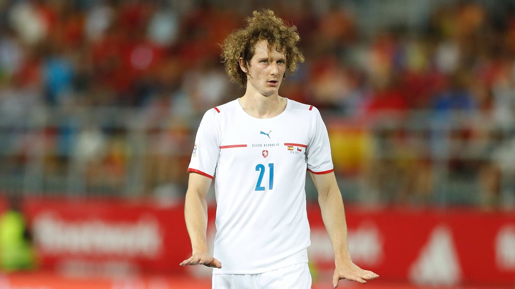 Alex Král bleibt für RB Leipzig interessant.