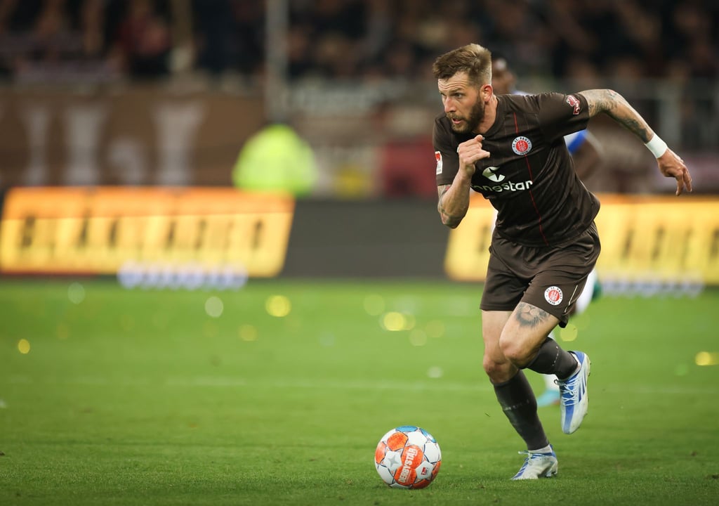Stürmer Guido Burgstaller erzielte in insgesamt 57 Pflichtspielen für den FC St. Pauli 31 Treffer und bereitete 13 Tore vor.