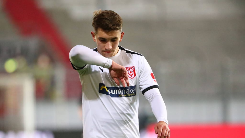 Julian Guttau verlässt den Halleschen FC ablösefrei.