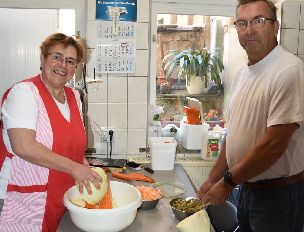 Marion und Norbert Schleevoigt von der „Quickbox“ machen viele ihrer Speisen selbst.