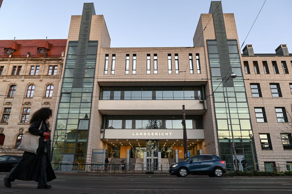 Am Landgericht Magdeburg soll ein Mordversuch in Halberstadt verhandelt werden. der geplante auftakt musste jetzt jedoch verlegt werden.
