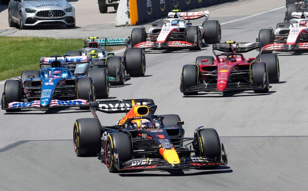Formel-1-Weltmeister Max Verstappen (vorne) war beim Großen Preis von Kanada nicht zu schlagen.