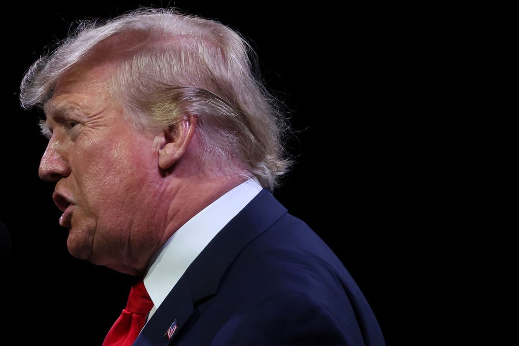 Behauptet bis heute ohne Belege, er sei durch Betrug um den Sieg bei der Wahl 2020 gebracht worden: Donald Trump.