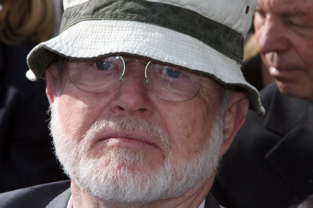 Schauspieler Ernst Jacobi während der Dreharbeiten zum Fernsehfilm „Mein alter Freund Fritz“ (2006).