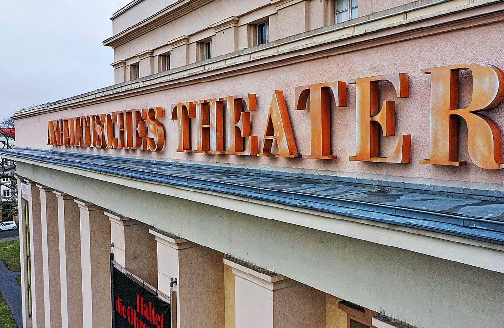 Dem Theater stehen große Herausforderungen bevor.