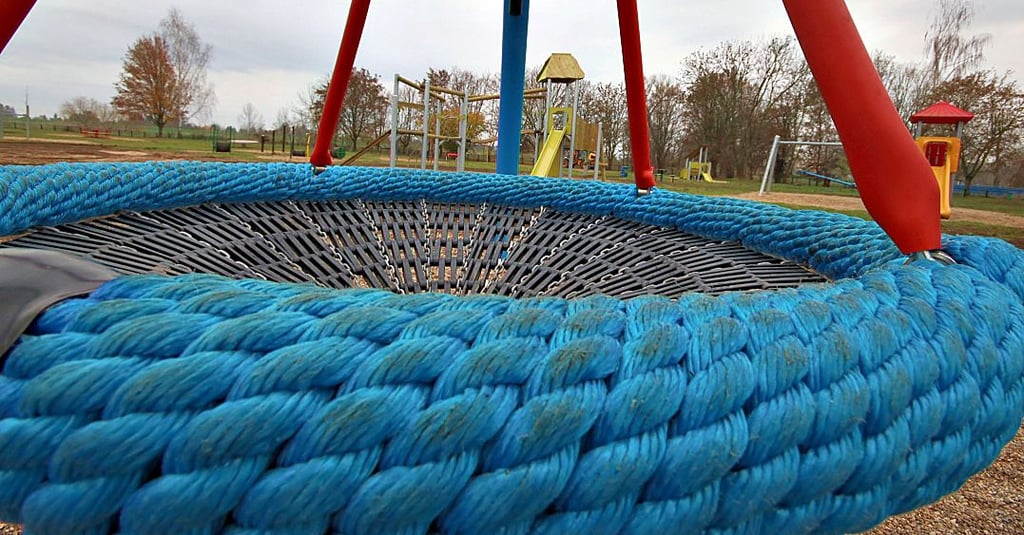 Um die Spielplatzsatzung und die darin enthaltenen Verbote geht es bei der kommenden Stadtratssitzung erneut.