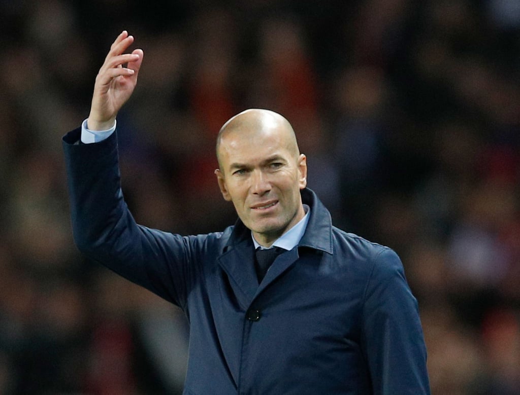 Als bislang einziger Trainer schaffte es Zinedine Zidane mit Real Madrid von 2016 bis 2018 die Königsklasse dreimal in Serie zu gewinnen.